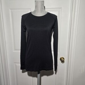 LULULEMON swiftly Long Sleeve